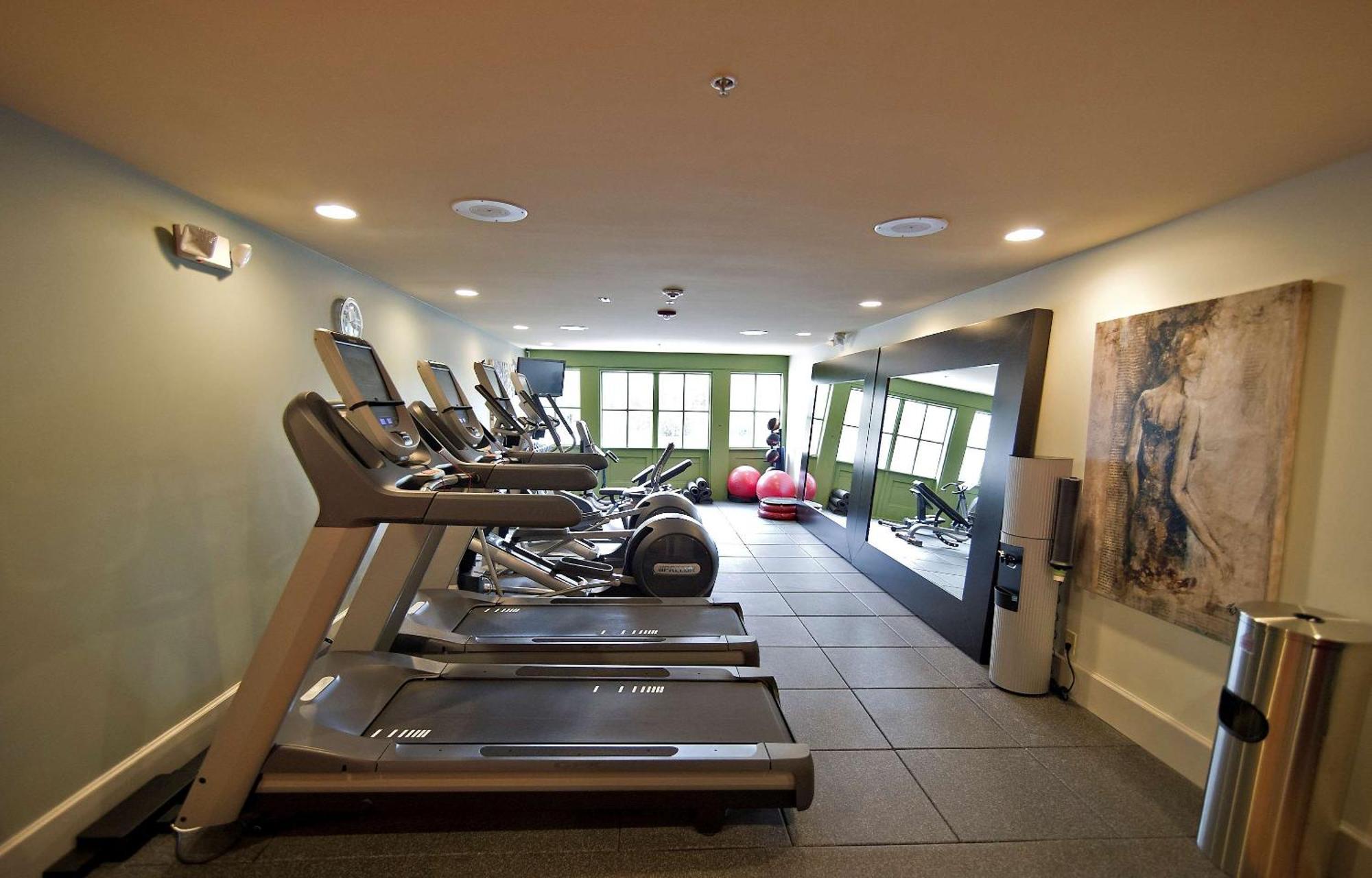 Doubletree Suites By Hilton Hotel Huntsville South Buitenkant foto