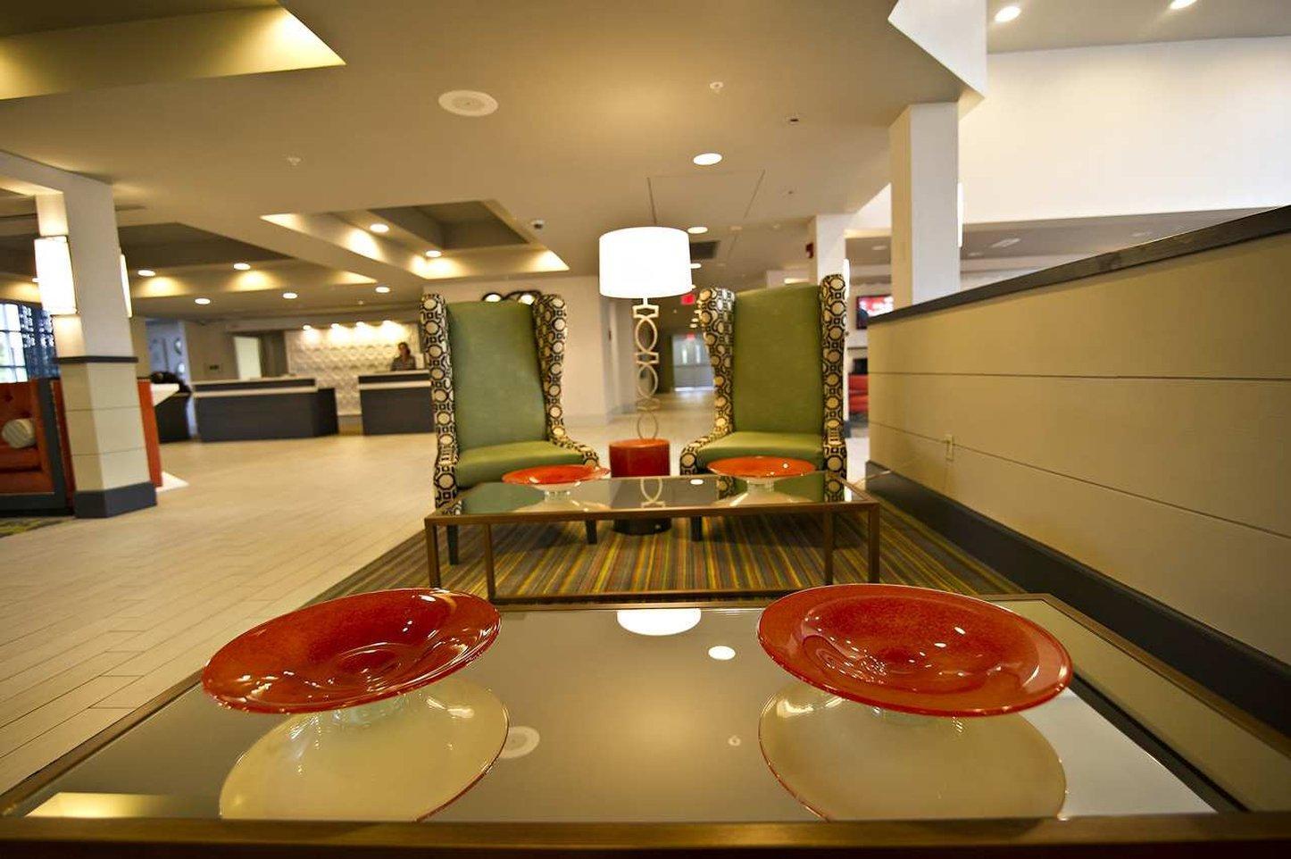 Doubletree Suites By Hilton Hotel Huntsville South Buitenkant foto